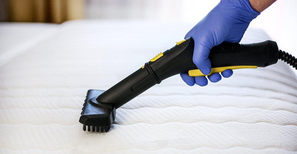 634_20240122_144316_LAVER-MATELAS__0002_nettoyage-desinfection-du-matelas-dans-chambre-vapeur-chaude-nettoyage-professionnel